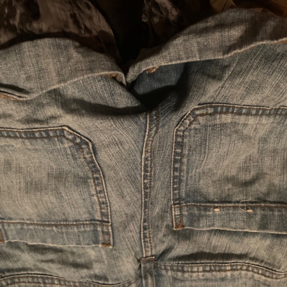 L.e.I Ashley Ultra Lowrise Over All Shorts Blue Denim Zippers Pockets Vintage - Picture 6 of 8